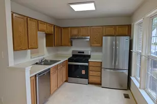 10015 Grass Market Ct, Fredericksburg, VA 22408 - Photo 18