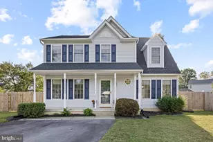 2506 Melchris Ct, Fredericksburg, VA 22408 - Photo 2