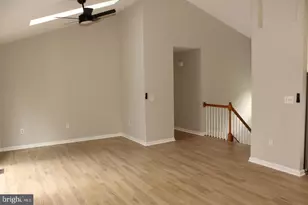 5908 Danielle Dr, Fredericksburg, VA 22407 - Photo 6