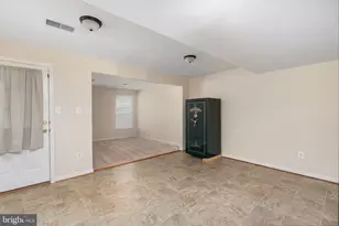 4715 Colonnade Way, Fredericksburg, VA 22408 - Photo 4