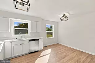 2140 Minnear St, Fredericksburg, VA 22407 - Photo 4
