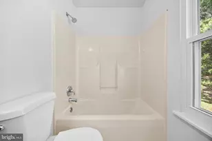 11810 Clarence Dr, Fredericksburg, VA 22407 - Photo 12