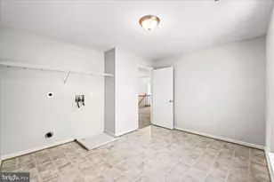 9912 Holland Meadows Ct, Fredericksburg, VA 22408 - Photo 16
