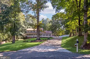 11613 Silverleaf Ln, Fredericksburg, VA 22407 - Photo 4