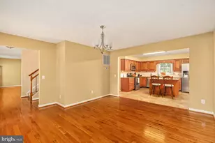 11613 Silverleaf Ln, Fredericksburg, VA 22407 - Photo 6