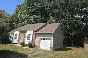 10620 Cobblestone Dr, Spotsylvania, VA 22553 - Photo 4