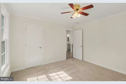 12121 Kingswood Boulevard, Fredericksburg, VA 22408 - Photo 14