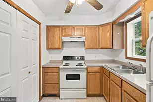 9711 Robert E. Lee Drive, Spotsylvania, VA 22551 - Photo 14