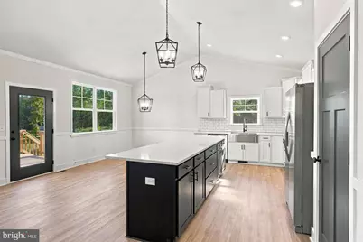 9905 Robert E Lee Drive, Spotsylvania, VA 22551 - Photo 10