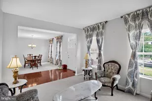 7901 Continental Ct, Fredericksburg, VA 22407 - Photo 8