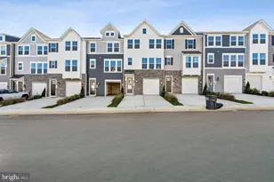 9302 Gray Elm Dr, Fredericksburg, VA 22407 - Photo 1