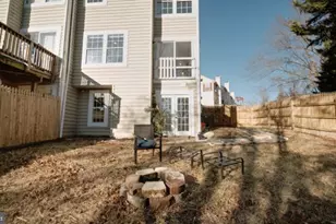301 Knollwood Ct, Stafford, VA 22554 - Photo 4