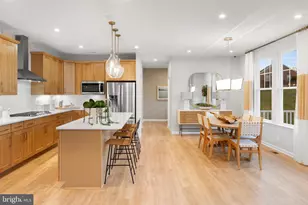 638 Collingwood Dr, Fredericksburg, VA 22405 - Photo 4