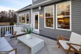 638 Collingwood Dr, Fredericksburg, VA 22405 - Photo 16