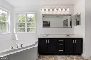 1010 Holly Corner Rd, Fredericksburg, VA 22406 - Photo 30