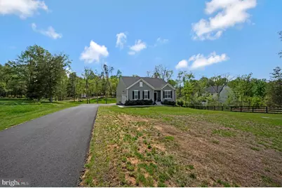 21 Walnut Grove Drive, Fredericksburg, VA 22406 - Photo 1