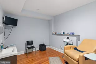 412 Cambridge St, Fredericksburg, VA 22405 - Photo 6