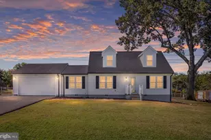 1708 Sherwood Dr, Fredericksburg, VA 22405 - Photo 2