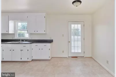 1708 Sherwood Drive, Fredericksburg, VA 22405 - Photo 16