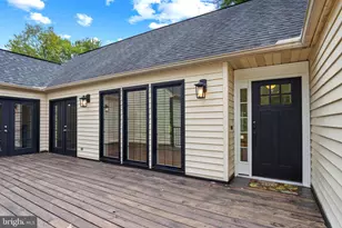 45 Hulvey Dr, Stafford, VA 22556 - Photo 2