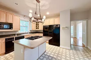 8 Holly Brooke Ct, Stafford, VA 22554 - Photo 6