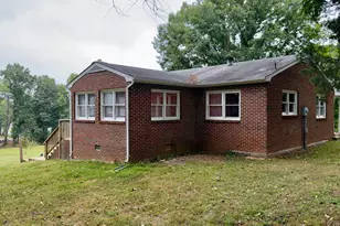 2664 Warrenton Rd, Fredericksburg, VA 22406 - Photo 4