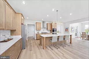 260 Chriswood Ln, Stafford, VA 22556 - Photo 2