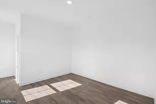 1041 Broad Lk Dr, Fredericksburg, VA 22406 - Photo 8