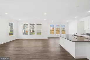 1041 Broad Lk Dr, Fredericksburg, VA 22406 - Photo 16