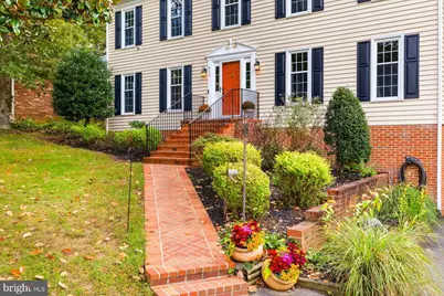 616 Winterberry Drive, Fredericksburg, VA 22405 - Photo 2