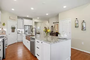 5909 Avery Pt Dr, Fredericksburg, VA 22406 - Photo 6