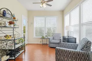 5909 Avery Pt Dr, Fredericksburg, VA 22406 - Photo 10