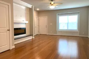 80 Andrews Pl, Fredericksburg, VA 22405 - Photo 2