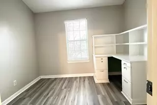 208 Rugby Rd, Fredericksburg, VA 22406 - Photo 10