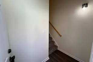 241 Cambridge St, Fredericksburg, VA 22405 - Photo 4