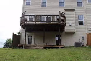 108 Davidson St, Stafford, VA 22554 - Photo 4