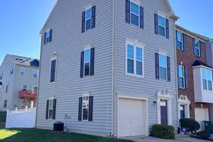 312 Spring Park Ln, Fredericksburg, VA 22405 - Photo 2