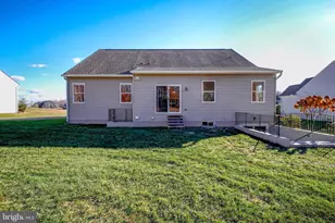 209 Liberty Hall Dr, Fredericksburg, VA 22406 - Photo 32