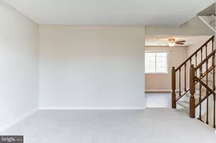 304 Barksdale Pl, Stafford, VA 22554 - Photo 4