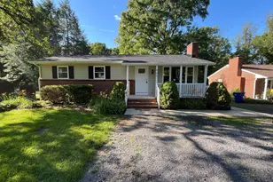 945 Ficklen Rd, Fredericksburg, VA 22405 - Photo 1