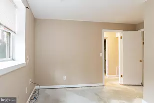 2018 Farragut Dr, Stafford, VA 22554 - Photo 10