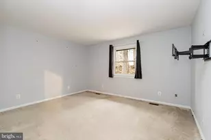 2018 Farragut Dr, Stafford, VA 22554 - Photo 8