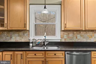 325 Sandy Ridge Rd, Fredericksburg, VA 22405 - Photo 18