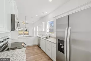 277 White Oak Rd, Fredericksburg, VA 22405 - Photo 8