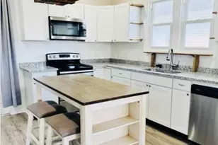 576 Melchers Dr, Fredericksburg, VA 22405 - Photo 4