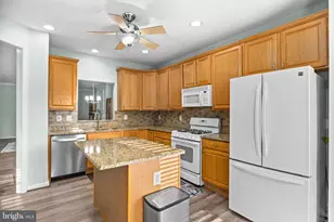 19 Calloway Dr, Fredericksburg, VA 22406 - Photo 8