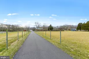 1573 Garrisonville Rd, Stafford, VA 22556 - Photo 2