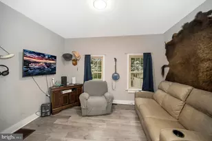 111 Forbes St, Fredericksburg, VA 22405 - Photo 14