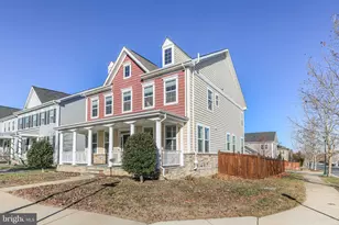 102 Almond Dr, Stafford, VA 22554 - Photo 4