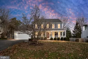 30 Larkwood Ct, Stafford, VA 22554 - Photo 2